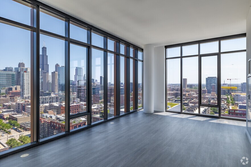 More Photos Of 161 N May St, Chicago Apartments For Lease