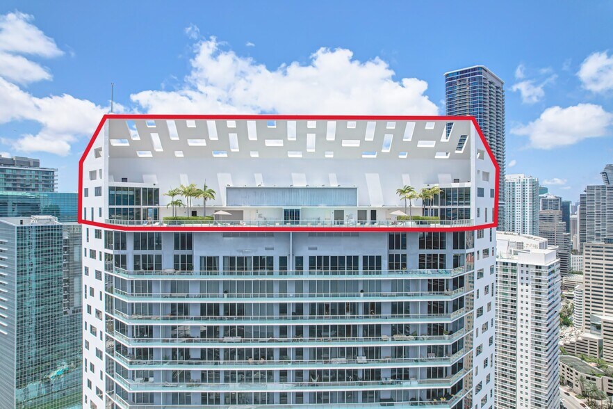 More Photos Of 1300 Brickell Bay Dr, Miami Apartments For Sale