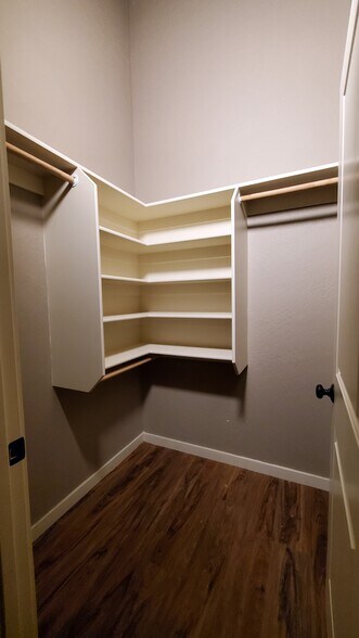 More Photos Of 4547 W Seltice Way, Coeur d'Alene Light Manufacturing For Lease