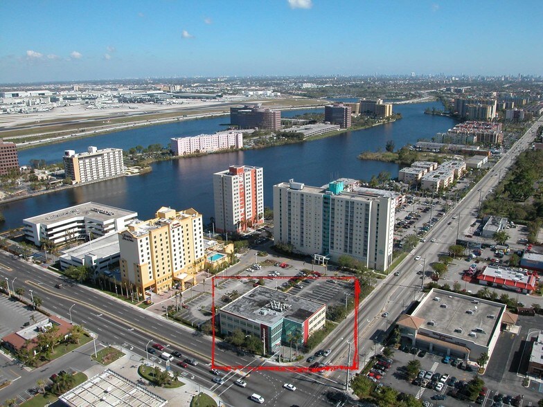 More Photos Of 701-707 NW 57th Ave, Miami Medical For Lease