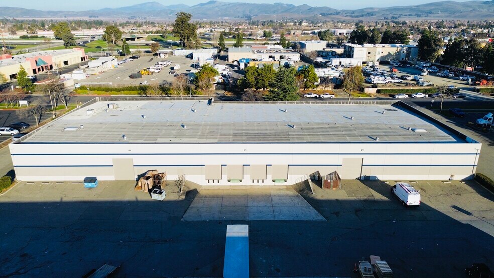More Photos Of 6189 Preston Ave, Livermore Warehouse For Lease