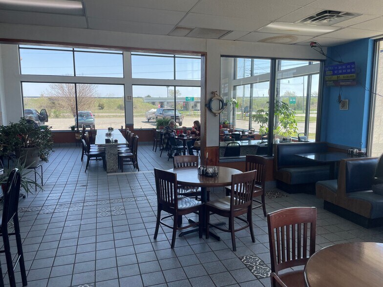 More Photos Of 1335 E Center St, Ithaca Fast Food For Sale