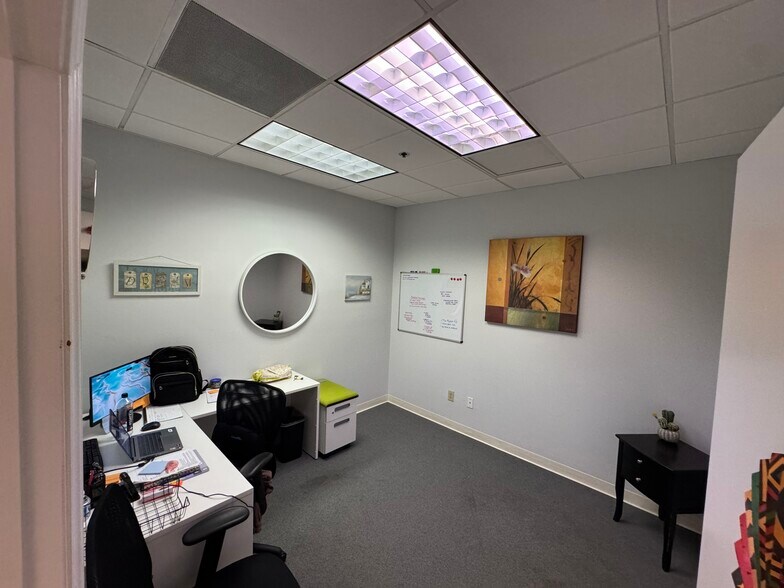 More Photos Of 301 E Yamato Rd, Boca Raton Office For Lease