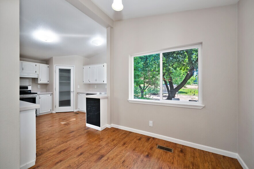 More Photos Of 1200 Gold Hill Rd, Newcastle Land For Sale