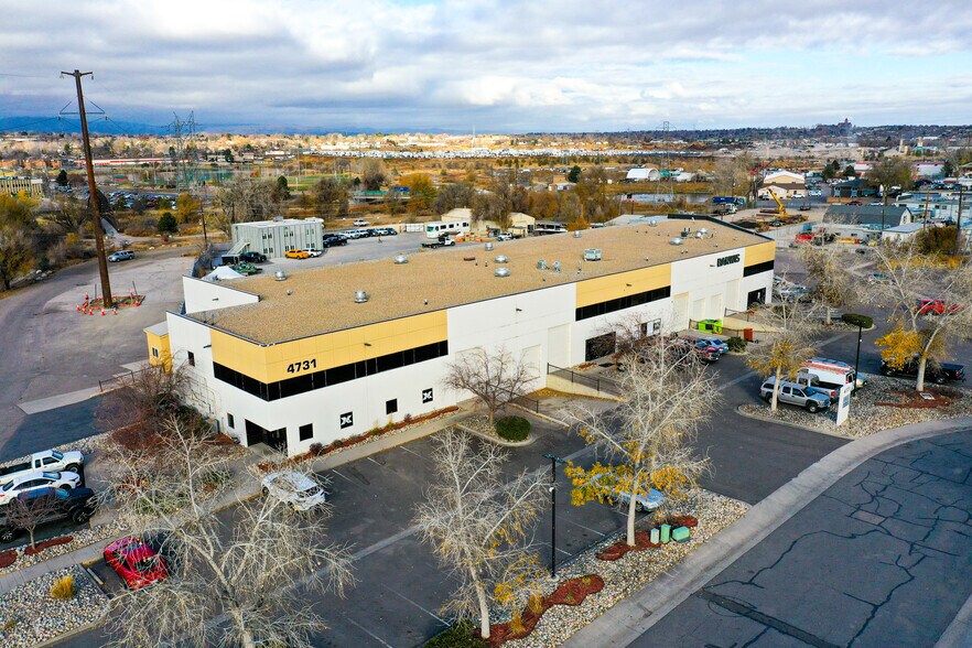 More Photos Of 4719 S Santa Fe Cir, Englewood Unknown For Lease