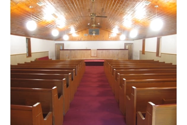 More Photos Of 2704 30th Ave, Tuscaloosa Religious Facility For Sale