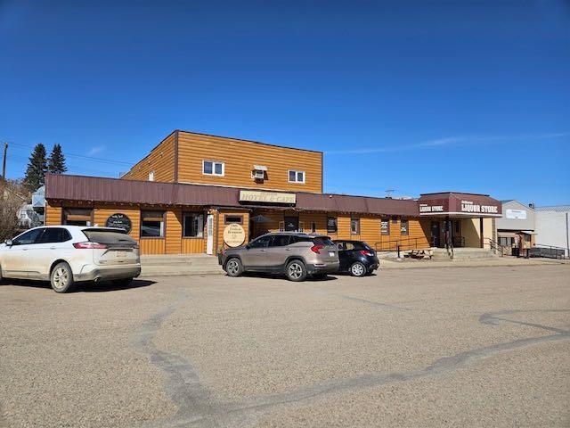Primary Photo Of 2216 20th St, Delburne Hotel For Sale
