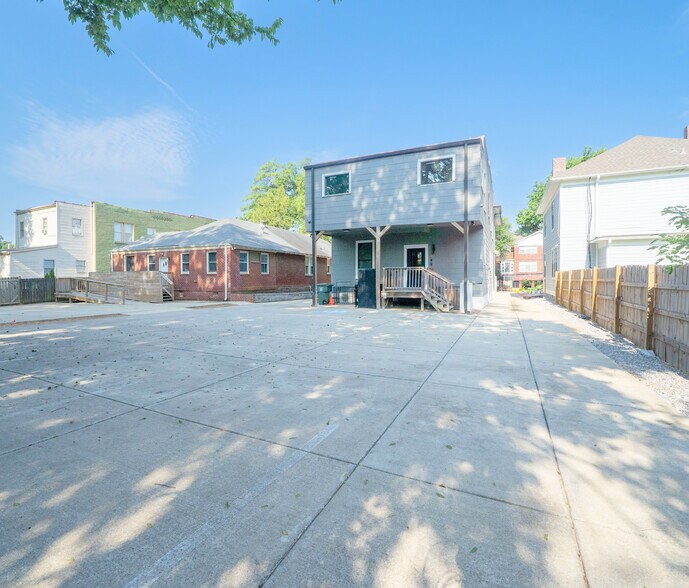 More Photos Of 152 N Tucker St, Memphis Loft Creative Space For Sale
