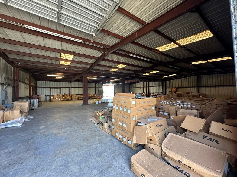 More Photos Of 10195 FM 2676, Rio Medina Industrial For Lease