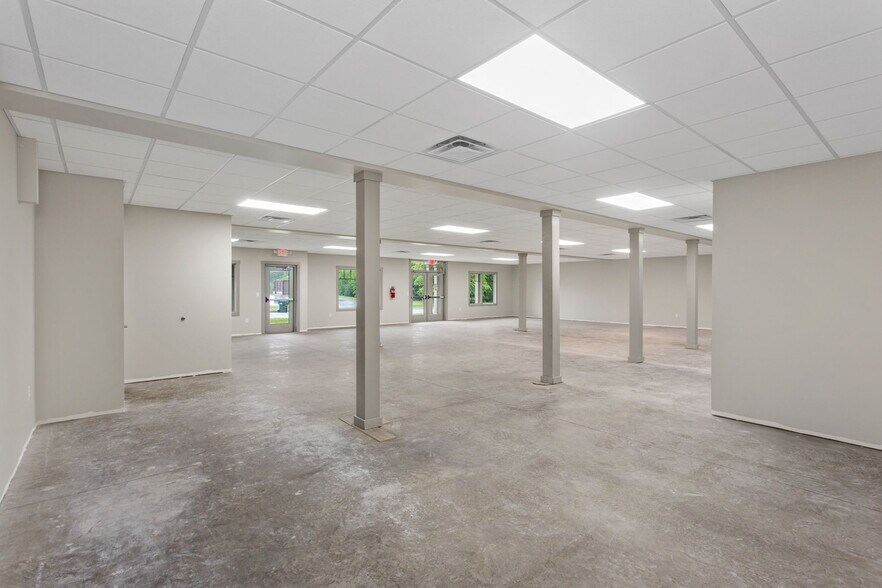 More Photos Of 221 Osage Ln, Waynesboro Medical For Lease