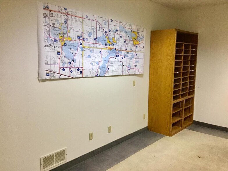 More Photos Of 2400 Myers Rd, Albert Lea Warehouse For Sale