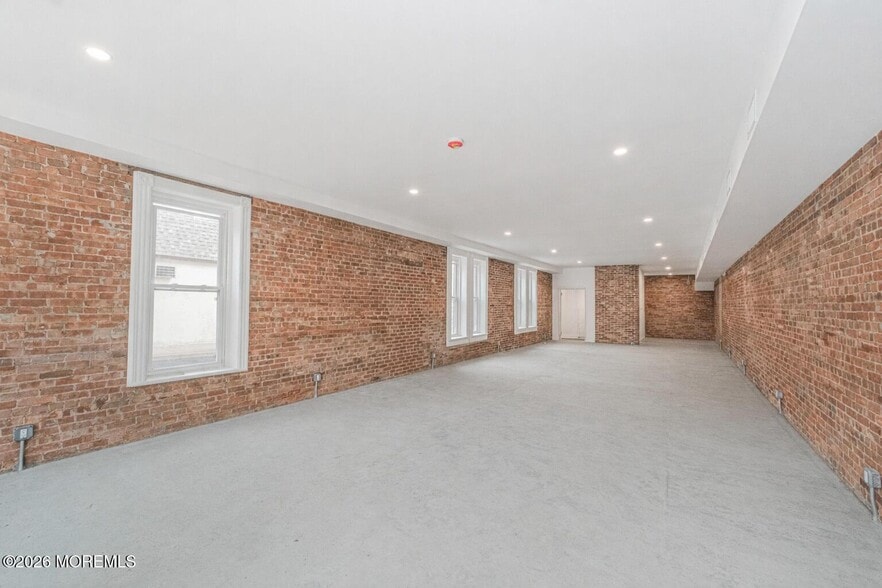 More Photos Of 135 Main St, Matawan Storefront Retail Residential For Lease