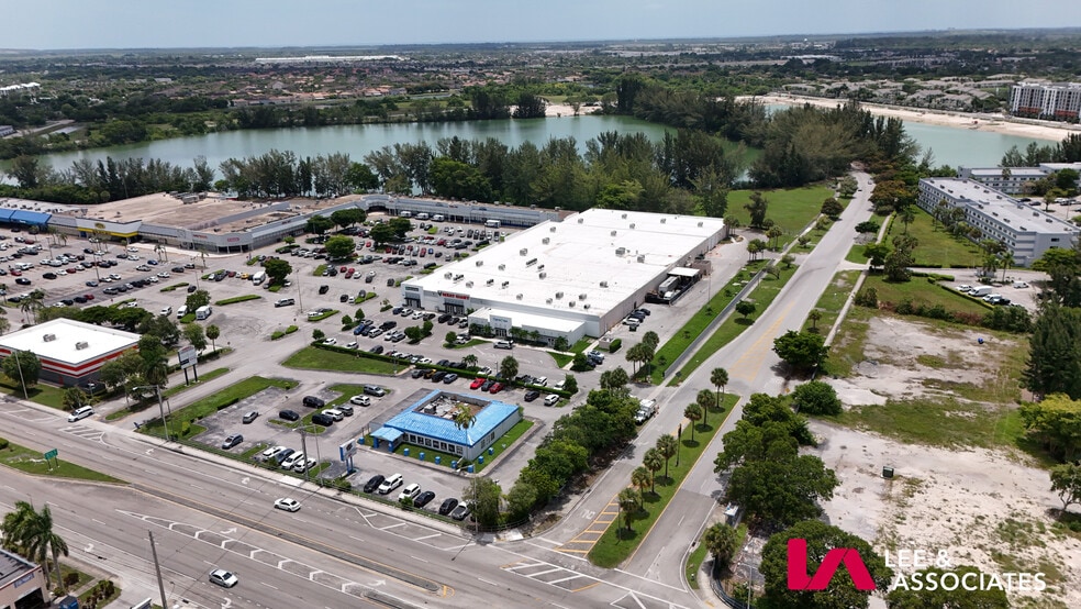More Photos Of 27455 S Dixie Hwy, Homestead Storefront For Lease