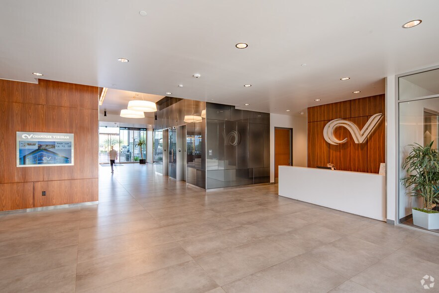 More Photos Of 3133 W Frye Rd, Chandler Office For Lease