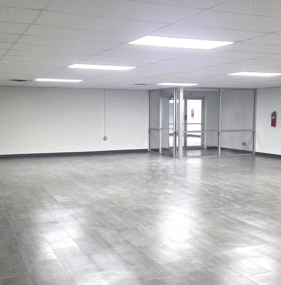 More Photos Of 65 W Century Park Way, South Salt Lake Research And Development For Sale