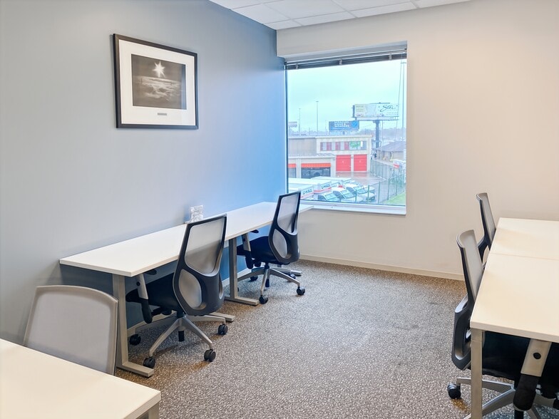 More Photos Of 24624 Interstate 45, Spring Office For Lease