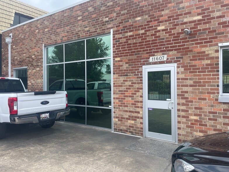 More Photos Of 11607 Maryland Ave, Beltsville Warehouse For Sale