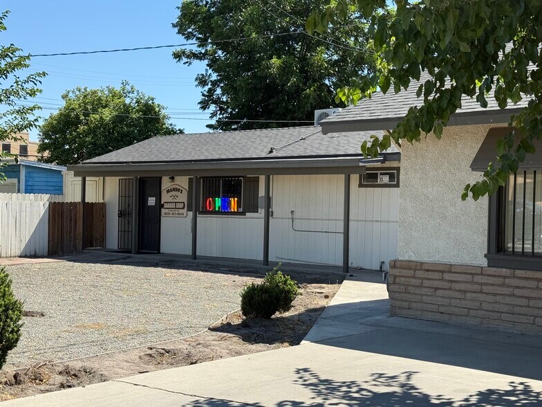 More Photos Of 1220 Jepsen Ave, Corcoran Office For Sale