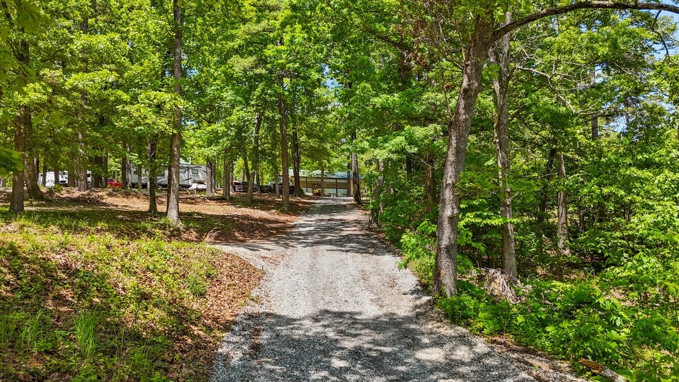 More Photos Of 10 Mint Ridge Rd, Eureka Springs Trailer Camper Park For Sale