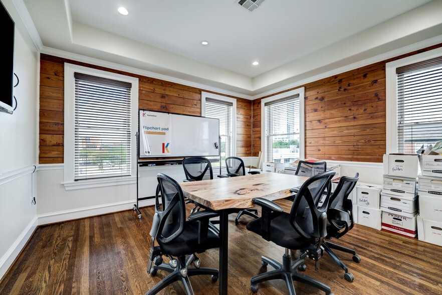 More Photos Of 1214 Elgin St, Houston Medical For Sale