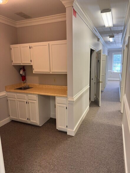 More Photos Of 4088-4094 Barrett Dr, Raleigh Office For Sale