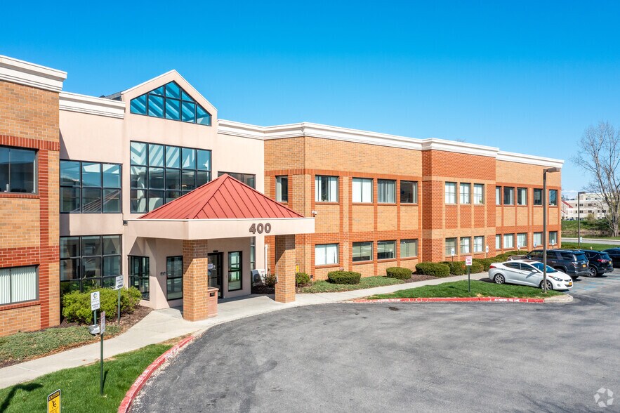 More Photos Of 400 Westage Business Center Dr, Fishkill Medical For Lease