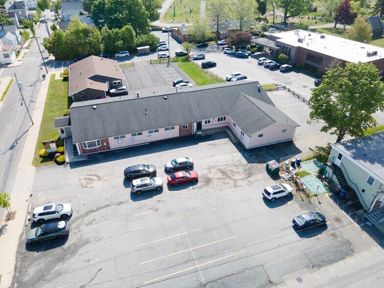 More Photos Of 92 Grape St, New Bedford Medical For Sale