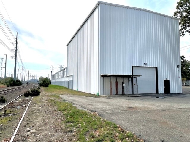 More Photos Of 1240 Oronoque Rd, Milford Manufacturing For Sale