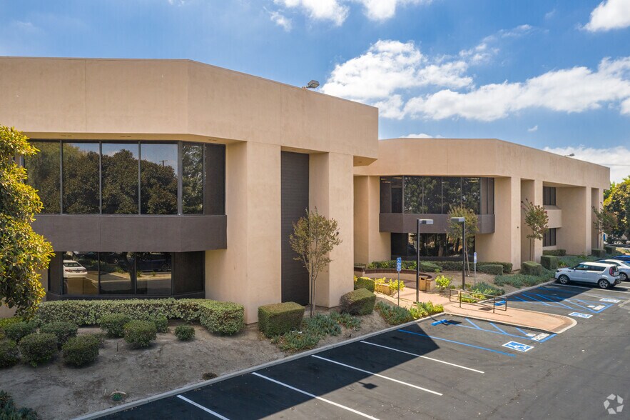 More Photos Of 1661 N Raymond Ave, Anaheim Unknown For Lease
