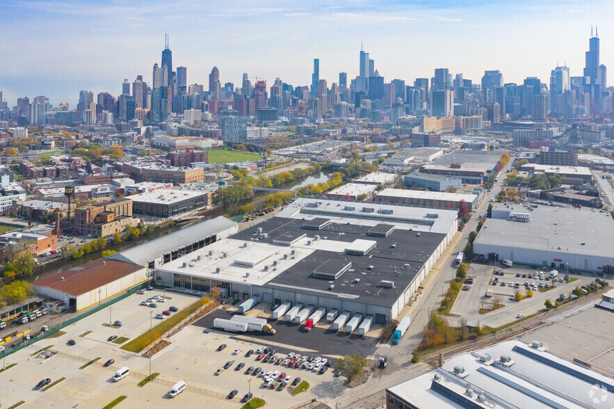 More Photos Of 1333 N Hickory Ave, Chicago Industrial For Sale