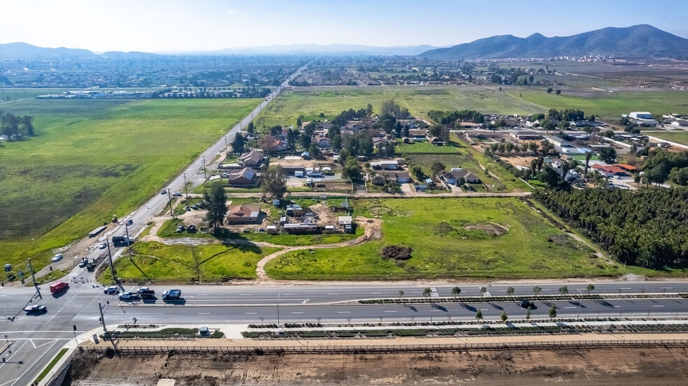 More Photos Of 26041 Murrieta Rd, Menifee Land For Lease