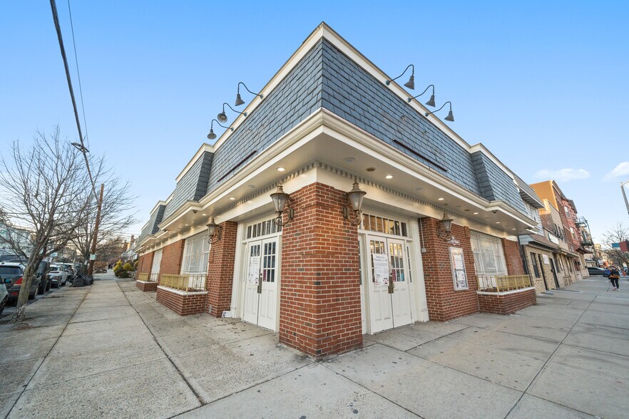 Primary Photo Of 861-863 Broadway, Bayonne General Retail For Sale