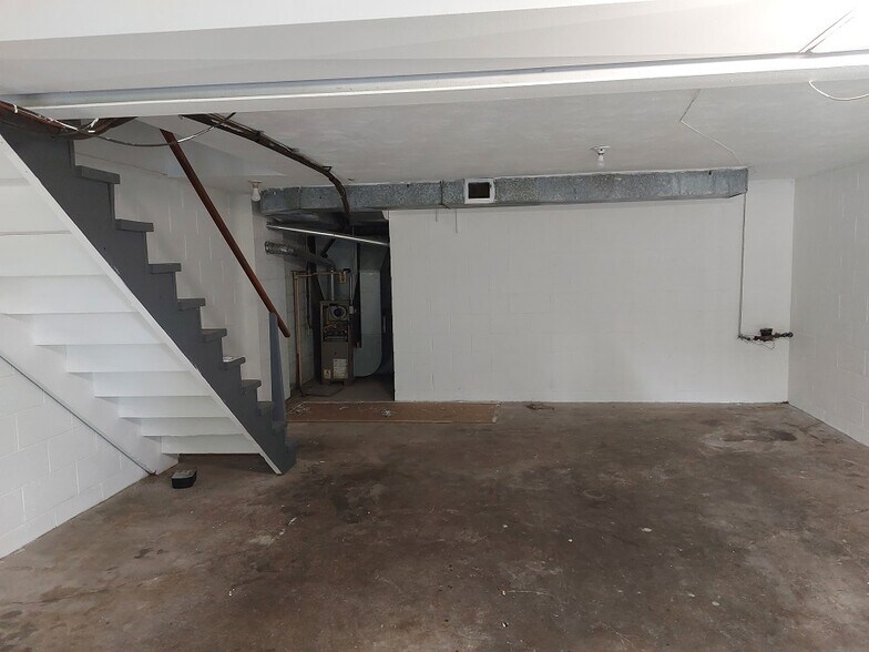 More Photos Of 435 Woodland Ave, Steubenville Apartments For Sale