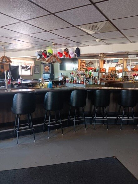 More Photos Of W11466 US Hwy 8, Dunbar Restaurant For Sale
