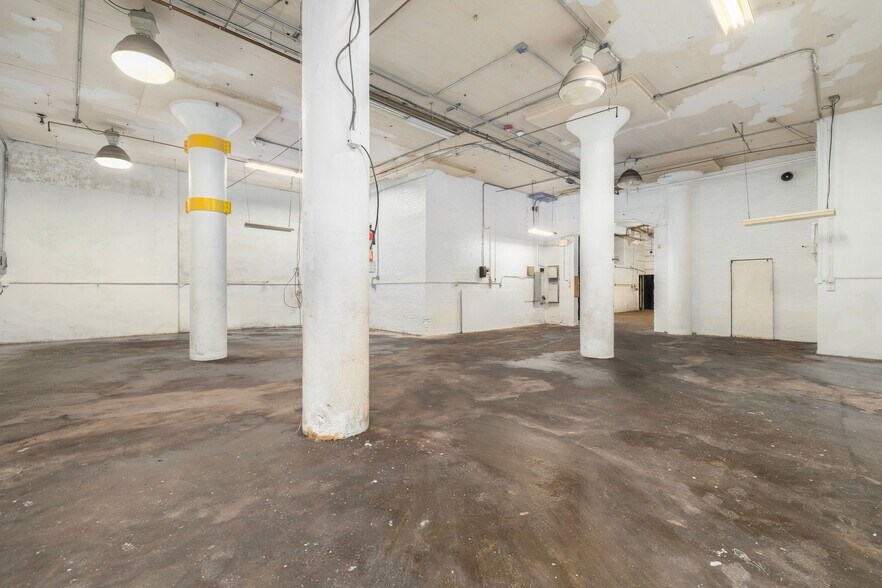 More Photos Of 92 Pleasant St, Pawtucket Warehouse For Sale