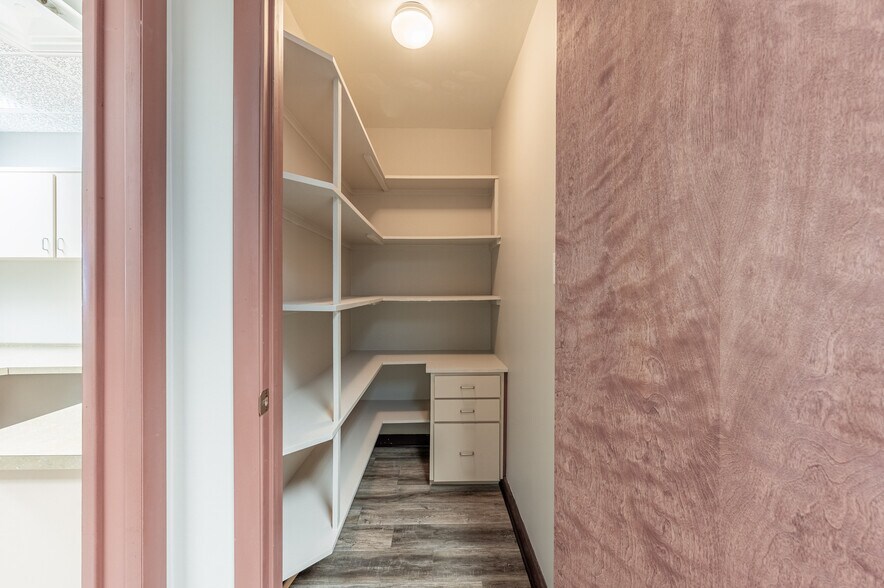 More Photos Of 801 N Bay st, Eustis Medical For Sale