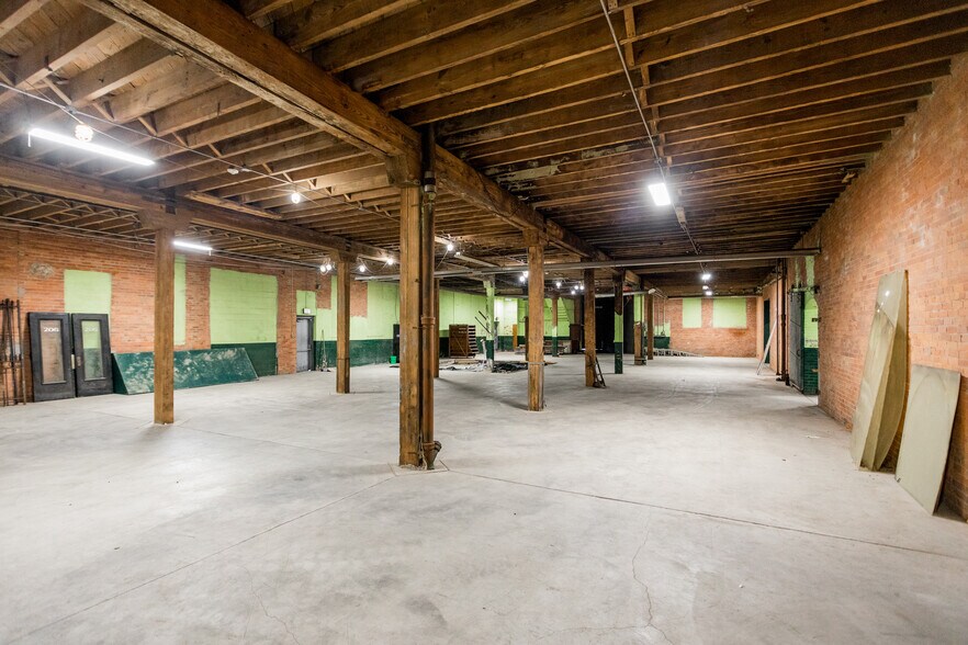 More Photos Of 3240 Woodbridge St, Detroit Industrial For Sale