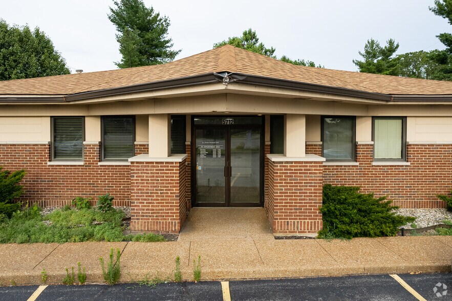 More Photos Of 5712 Telegraph Rd, Saint Louis Office For Sale
