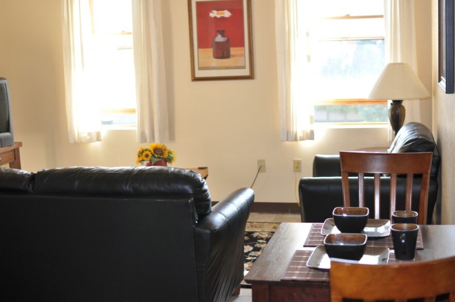 More Photos Of 322 S Main St, Lamar Apartments For Sale