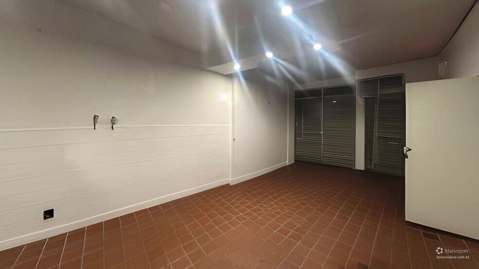 More Photos Of 163 Tompkins Ave, Brooklyn Multifamily For Sale