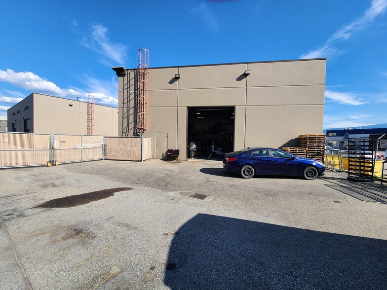 More Photos Of 2714 Highway 97 N, Kelowna Industrial For Lease