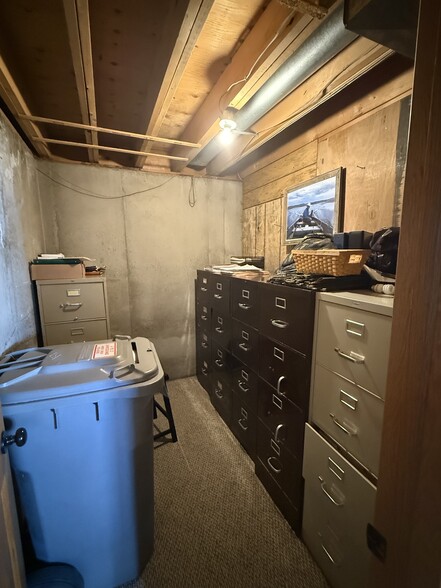 More Photos Of 35 5th Ave, Belle Fourche Office For Sale