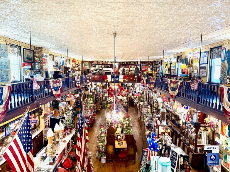 More Photos Of 219 MO-21, Caledonia Storefront Retail Residential For Sale