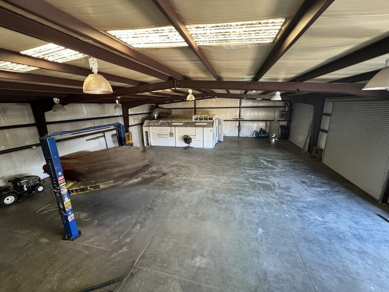 More Photos Of 2285 Reneau Rd, Oneonta Contractor Storage Yard For Sale