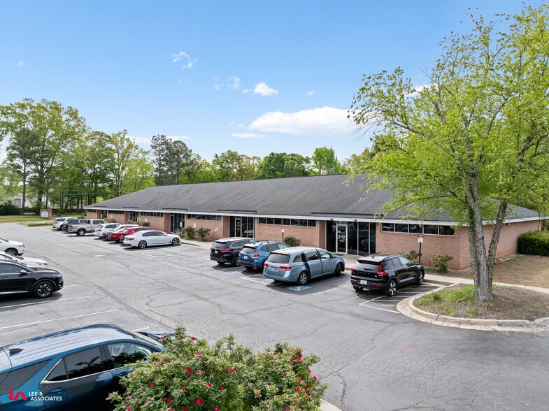 More Photos Of 1400 Montreal Rd, Tucker Medical For Lease