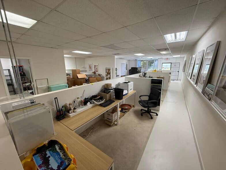 More Photos Of 777 NW 28th St, Miami Warehouse For Lease