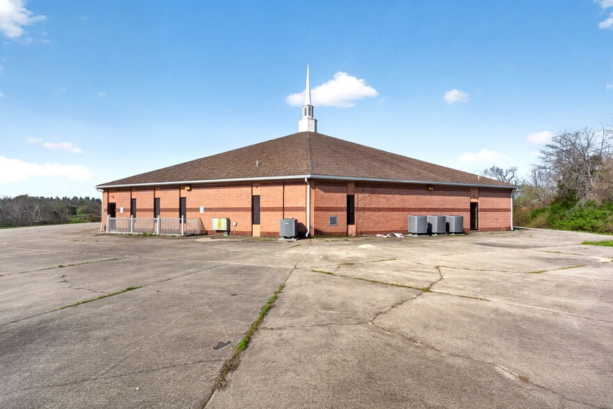More Photos Of 5990 Michael Rd, Middletown Religious Facility For Sale