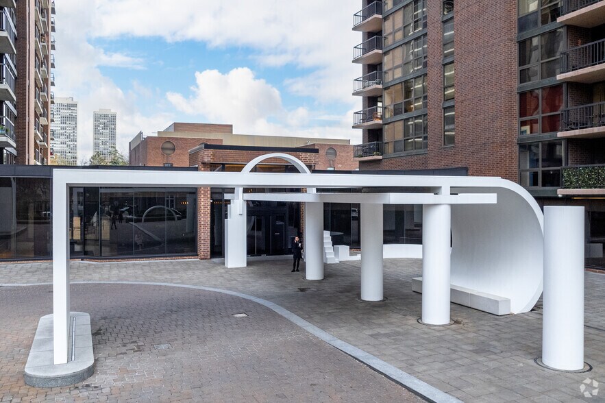 More Photos Of 241 S 6th St, Philadelphia Apartments For Lease