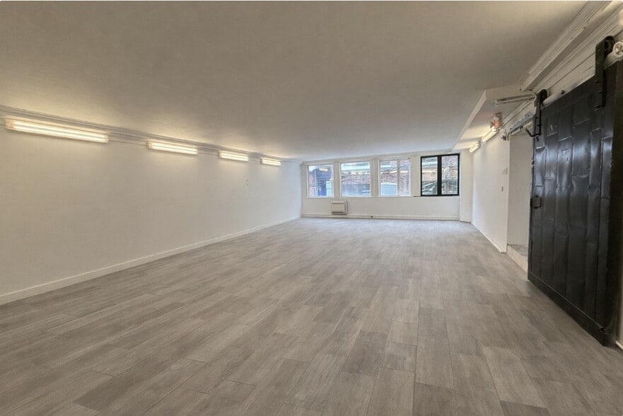 More Photos Of 557-561 Boylston St, Boston Office For Lease