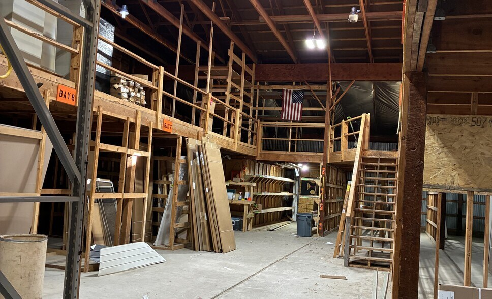 More Photos Of 240 Main St, Foley Warehouse For Lease